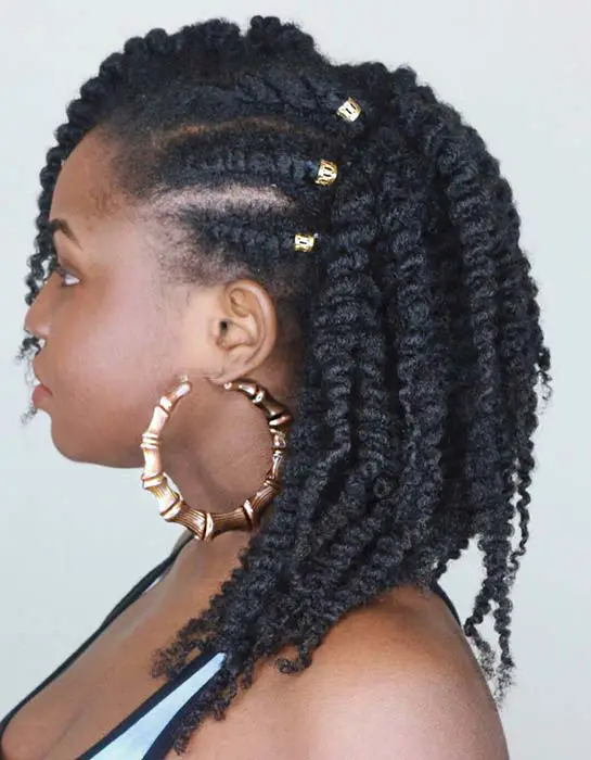 TWIST OUT HAIRSTYLE